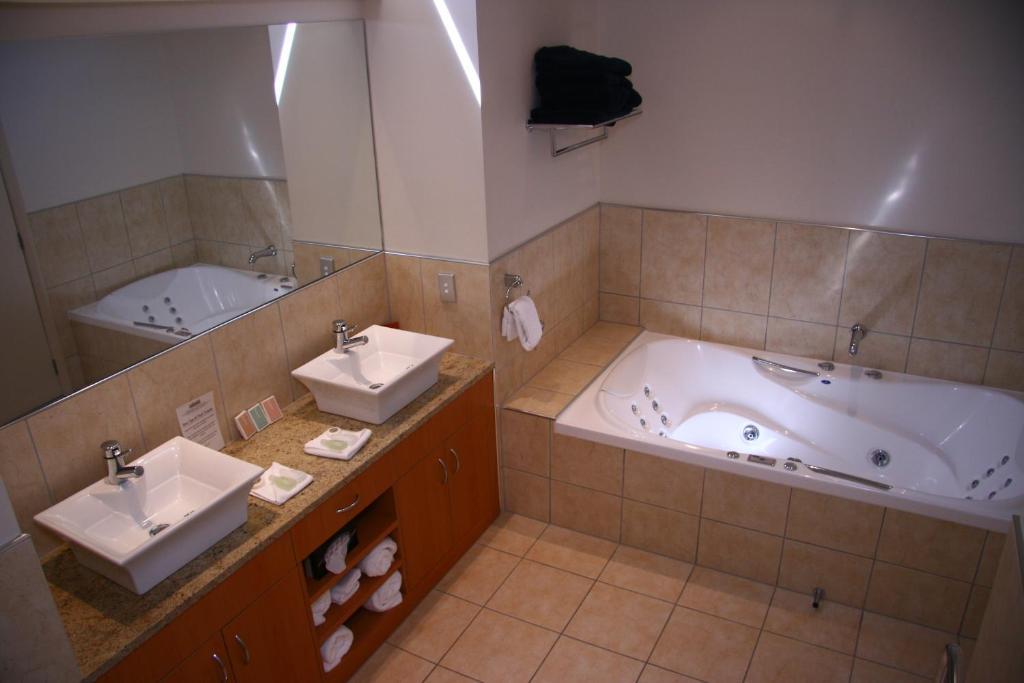 واناكا Lakeside Apartments الغرفة الصورة
